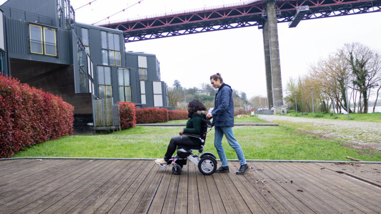 SmartChair et accompagnant