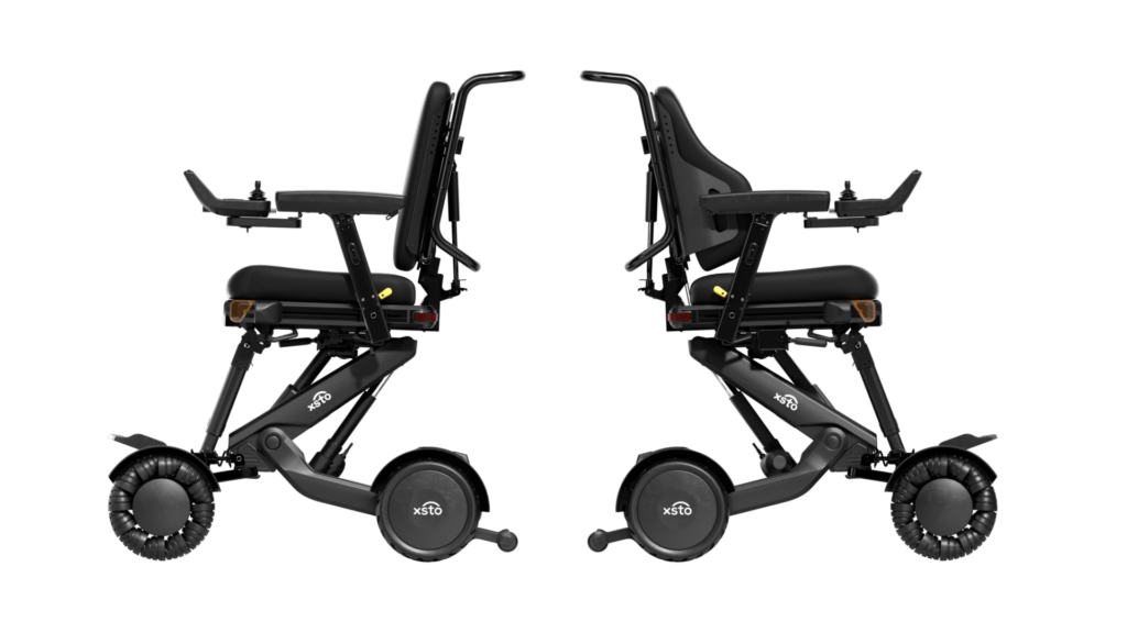 XSTO M4 Pro — seul fauteuil roulant électrique pliable avec lift électrique de série — vue dossier plat et dossier incurvé — Acekare
